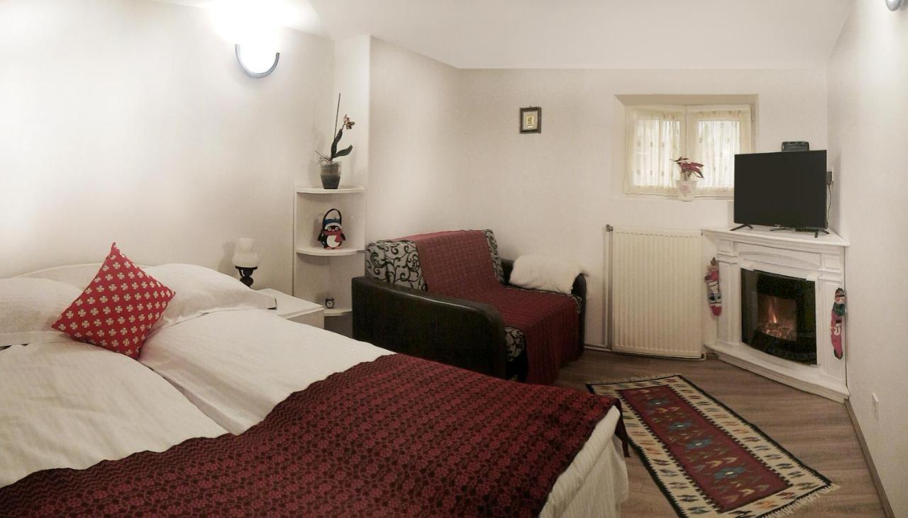 Republicii Rustic Apartament In Brasov City Center Exterior photo